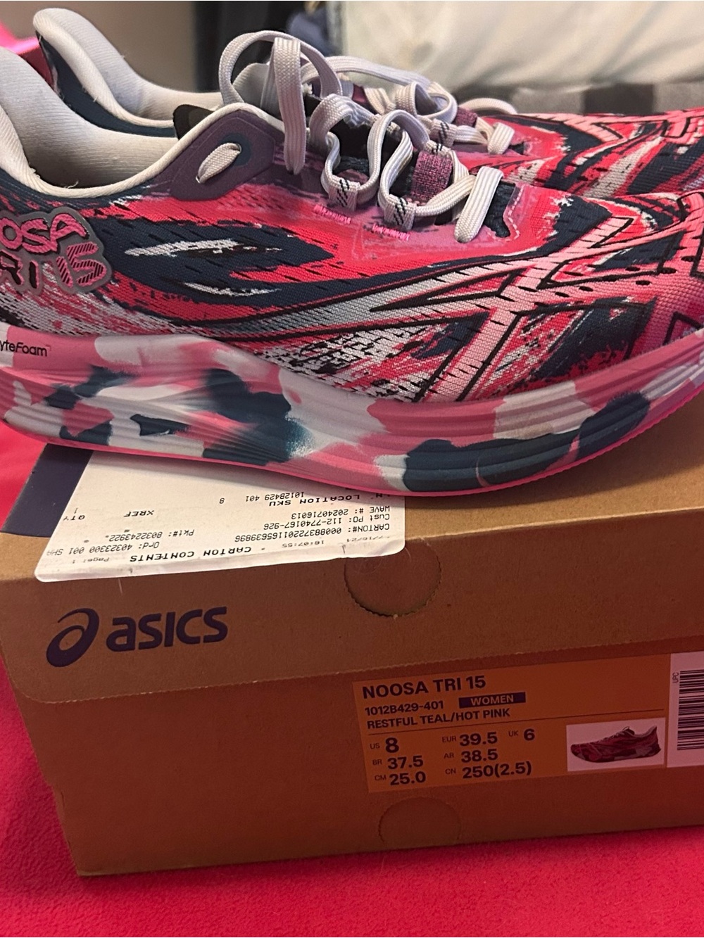 ASICS Noosa Tri 15 women’s  Running Shoes — Hot Pink/Teal